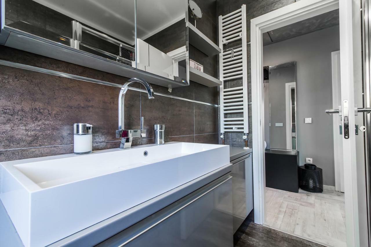 Apartments Eli لابين المظهر الخارجي الصورة