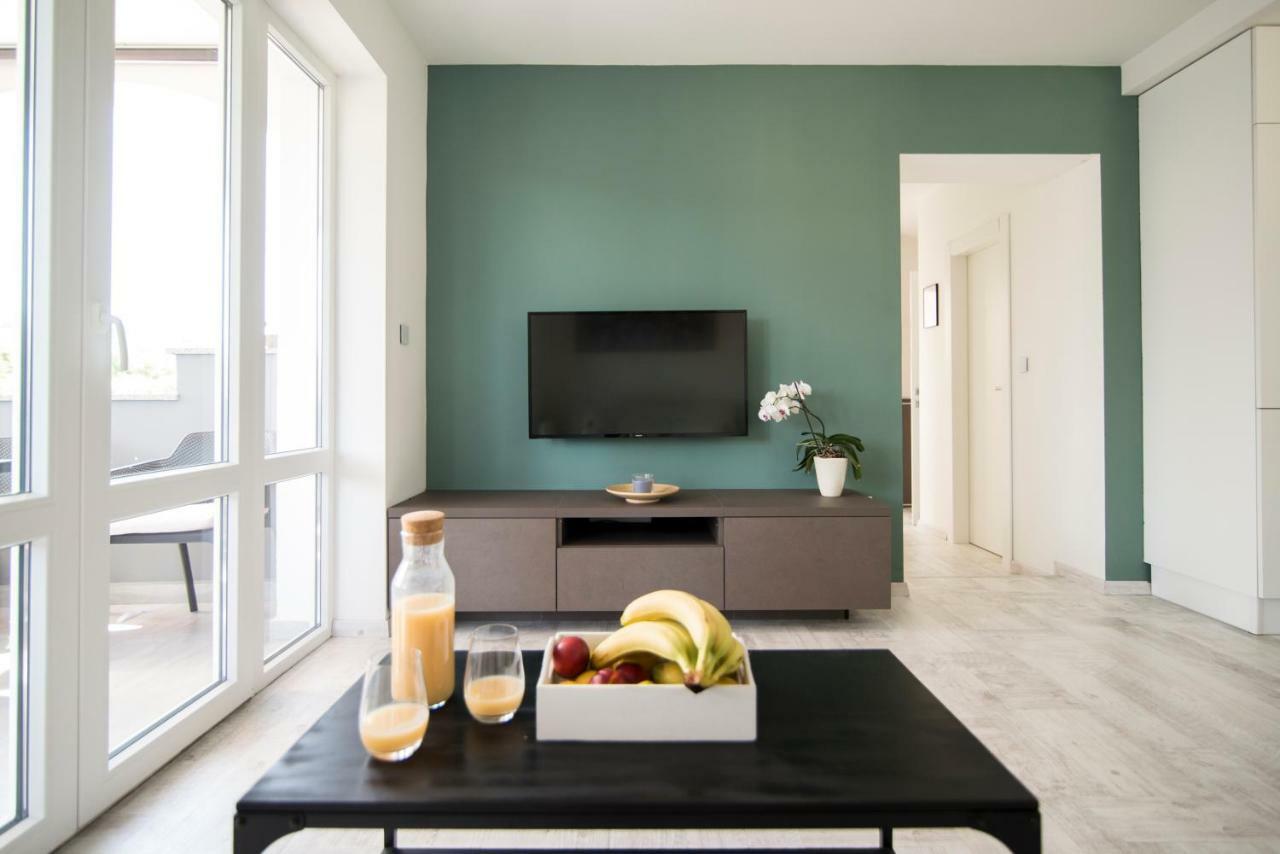 Apartments Eli لابين المظهر الخارجي الصورة